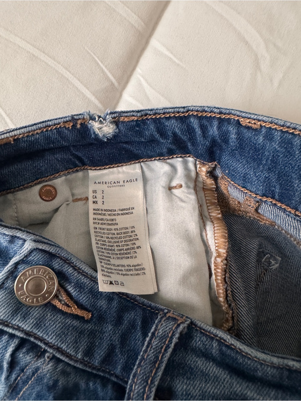 American Eagle Ripped Mom Shorts - Picture 6 of 6